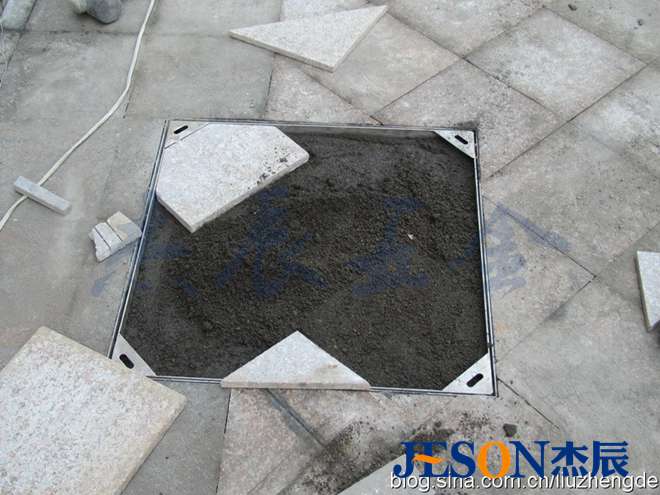 不锈钢隐形井盖安装流程